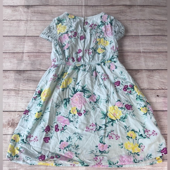 Bundle of 3 Lovely Girl's Dresses:Blue and Green Hues, Size M(8) Mint Co… - Picture 2 of 10